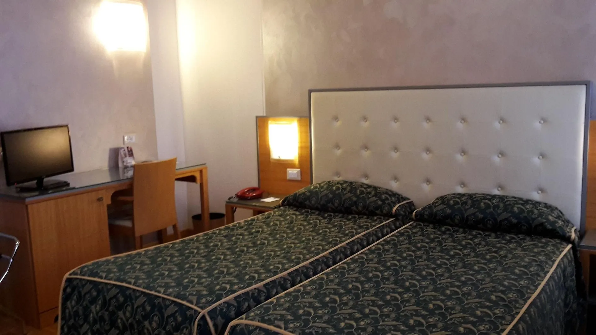 Hotel Riviera Segrate Itália