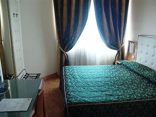 Hotel Riviera Segrate 3*,