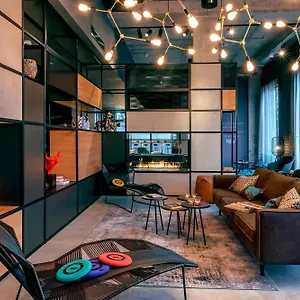 Moxy Milan Linate Airport Segrate